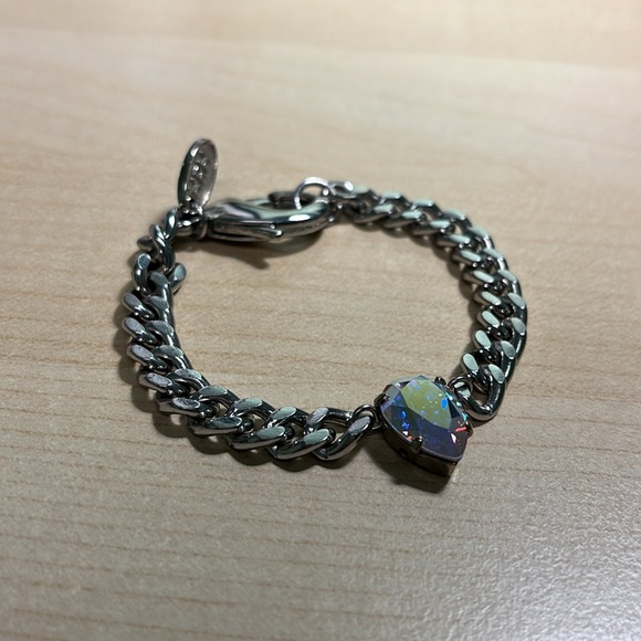 Hrh Collection Micro Dauphine Bracelet - Silvertone, Unicorn AB - Picture 3 of 7